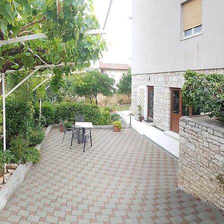 Apartments Ana And Vesna بولا المظهر الخارجي الصورة