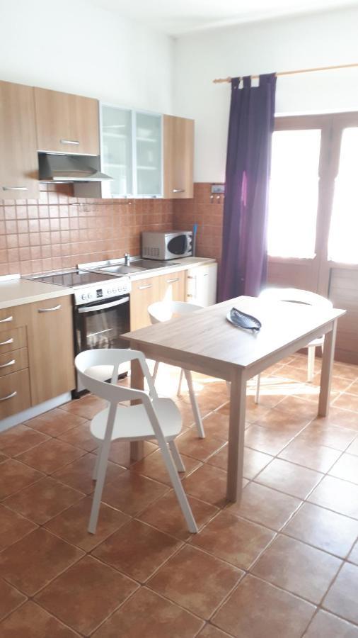 Apartments Ana And Vesna بولا المظهر الخارجي الصورة
