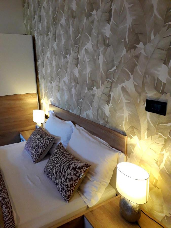 Apartments Ana And Vesna بولا المظهر الخارجي الصورة