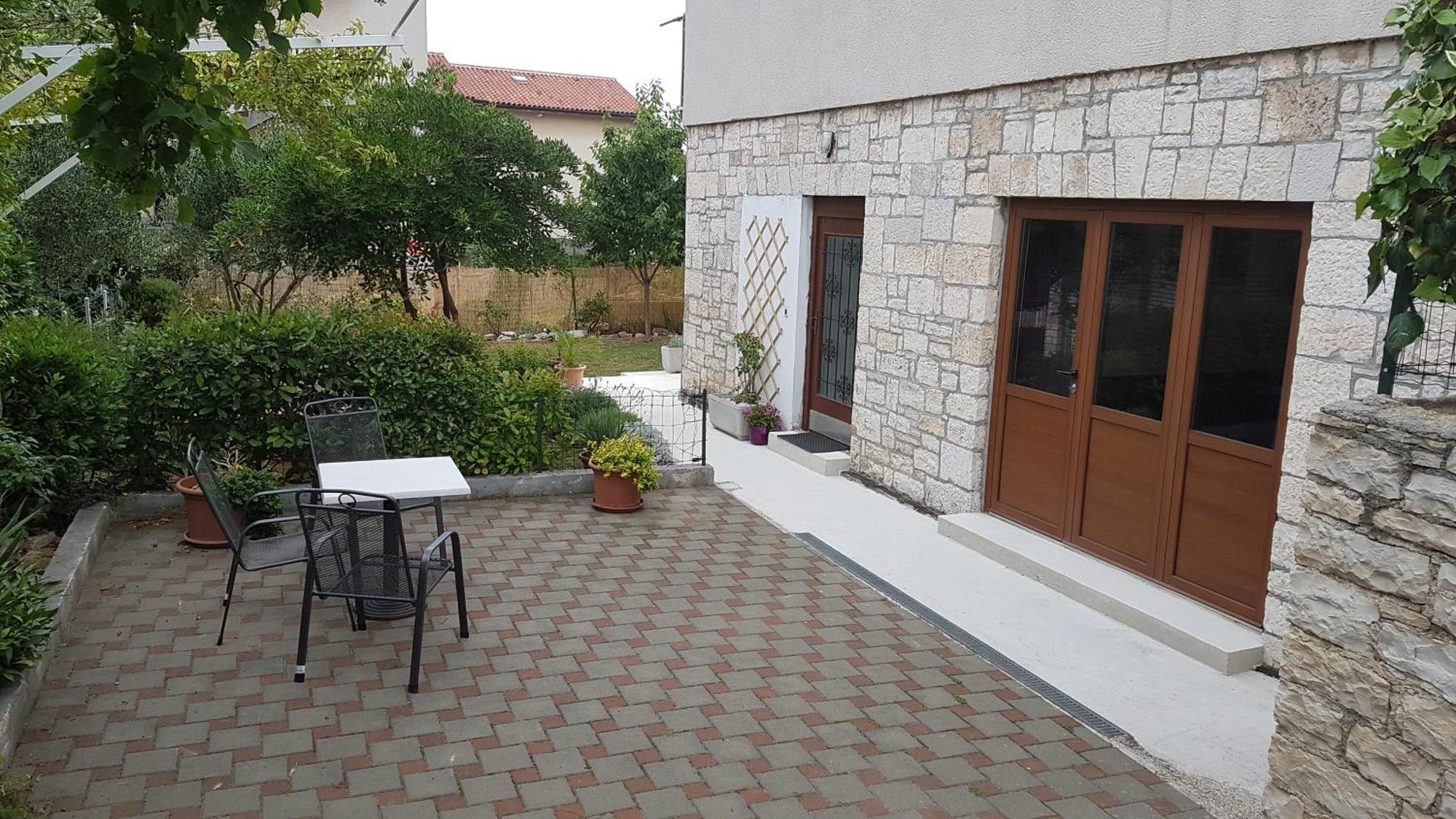 Apartments Ana And Vesna بولا المظهر الخارجي الصورة